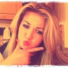 Amber Cartwright (@amberlovesglee)