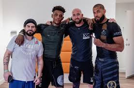 Jamahal hill vs alexander poppeck. E8 Sag Cejlom