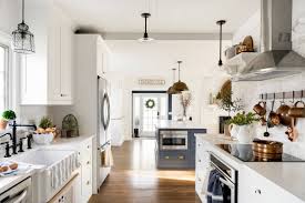 Brick backsplashes rustic and full of charm brick backsplash. 75 Beautiful Farmhouse Kitchen With Brick Backsplash Pictures Ideas July 2021 Houzz