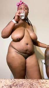 Bbw heaven: Ebony Nude Having Beer - ThisVid.com