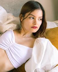 Vogue Corp. El Salvador added a...