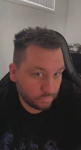 Looking for a serious relationship with your husband. I'm 55 years old, I  don't have children, I don't mind if my husband is older than me, but not  really. The only thing