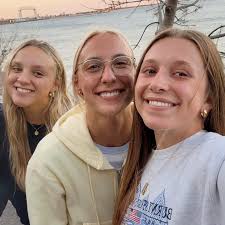 Carly Chaney (@carly_chaney_) • Instagram photos and videos