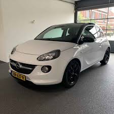 Opel Adam Wit kopen? Occasions en nieuw