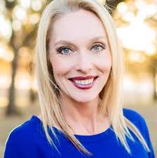 Ann Strunk's Instagram, Twitter & Facebook