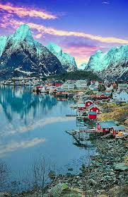 Pin By Brenda Radford On Schone Orte Norway Travel Beautiful Places Lofoten