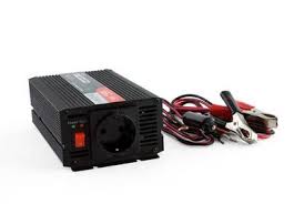 Grâce à la qualité de fabrication de ces transformateurs 220v 12v, vous bénéficierez de matériels pouvant durer des années. Chargeur Alimentation Outillage Portatif Us Tronic Convertisseur Pur Sinus 12v 220v Sortie 300 Watts Max Darty