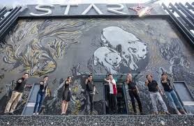 The first record book entitled the malaysia book of records' first edition was launched on december 9, 1998, unveiling the malaysian records in one book for the first time. Star Residences Shines With Malaysia Book Of Records Entry For Biggest Mosaic Tiles Wall Mural Art Prebiu Com