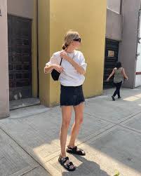 Maybe you would like to learn more about one of these? Fashion Trends Dad Shoes Are The Ultimate Sandals To Wear This Summer Season Vogue Paris