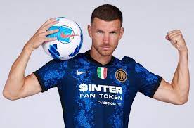 Calciomercato roma, dzeko is from inter: T4pdfbbbun6 Um