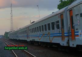 Rp 5.000 tiket hanya dapat dibeli go show atau mulai 2 jam sebelum jadwal keberangkatan di loket stasiun yang menjadi pemberangkatan. Harga Tiket Dan Jadwal Ka Putri Deli Medan Tanjungbalai 2019 Harga Tiket Kereta Api