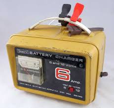 I want to build a 12v car battery charger. Resurrecting A 6 Amp Battery Charger Edn