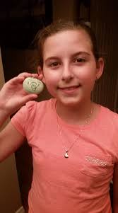 What are some characteristics of your grandmother who was known as the "hot  mom" in high school?