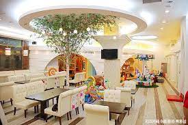 Little Prince Kids Restaurant In Korea Kids Cafe Cafe Interior Design Kids Restaurants