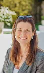 Monique Marks's Instagram, Twitter & Facebook