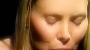 Joni Grace's Instagram, Twitter & Facebook