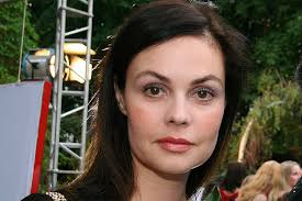 бразильский сериал империя на русском языке на канале вива Cmotret Bolno Ekaterina Andreeva Pokazala Pugayushie Manipulyacii S Licom