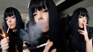 Goth Girl Close Up Smoking (full vid on my 0nlyfansManyVids)