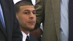 Aaron Hernandez. Mózg w potrzasku. Dlaczego futboliści amerykańscy umierają  młodo?