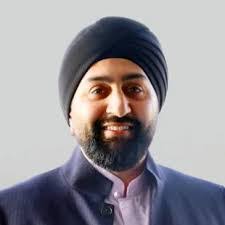 Richard Mallo's Instagram, Twitter & Facebook