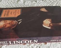 Robert Todd Lincoln, A Man in His Own Right, Book by John S. Goff,  Paperback Biography, Friends of Hildene, Fine Condition