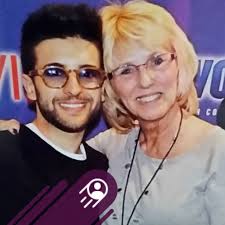 She's fantastic. She's fun. She's smart. She's Latina. She forecasts the  weather. Please welcome our newest sister to the 4pm show, meteorologist  Llarisa Abreu! Today was her debut and she rocked it.