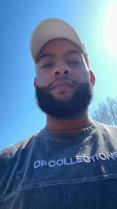 I had four “helpers” this weekend 💪🏾🌳 getting the garden ready 🌹  #plants #flowers #georgia #garden #spring #gardening #nature #diygarden