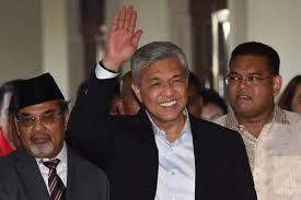 Ucapan dasar presiden ahmad zahid hamidi. Umno President Zahid Hamidi S Graft Trial Postponed For Discussion With New M Sia Pm Muhyiddin Regarding New Cabinet The Online Citizen Asia