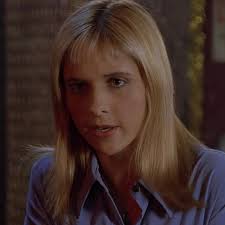 20 Nostalgic TV Hairstyles That Will Totally Make You Either Laugh Or  Cringe (Or Both)