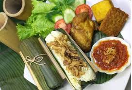 Gurih dan Nikmatnya Nasi 'Kolo' NTT - floresku.com
