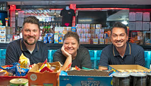 Hotels mit 5 sternen in montrose. Neighborhood Food Pantry Opens Inside Of A Montrose Gay Bar Outsmart Magazine