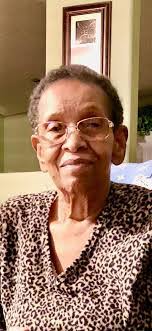 Rae Green's Instagram, Twitter & Facebook