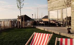 Rugen Beach House In Rugen Germany Beach Houses House Boat Sea Island Germany