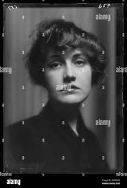 Point vivian Black and White Stock Photos & Images