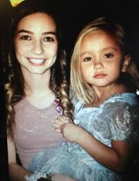 The daughter of the fast and the furious actor, 20, posted a candid photo of her beloved dad on instagram saturday. 140 Meadow Walker Ideen Meadow Walker Paul Walker Tochter Paul Walker