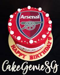 16th arsenal birthday cake with handmade sugar football boots. Arsenal Soccer Cake Food Drinks Baked Goods On Carousell