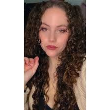 Marie Oddo's Instagram, Twitter & Facebook