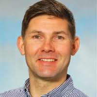 10 "Daniel Hufton" profiles