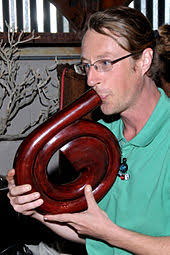 Perfect for vlogs, tutorial videos and stylish video productions. Didgeridoo Wikipedia