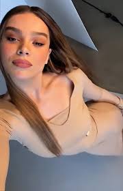 Let's see if we can name all the members of Elaine's body count.... I'll go  first... David Puddy