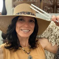 Which singer is better, Phyllis Hyman, Whitney Houston, or Anita Baker?