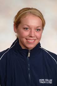 Lange qualifies for nationals, earns award