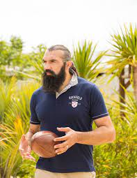 Nach einem kurzen intermezzo in australien spielte er ab 2012 für den französischen. Ruckfield Rachetee Par Sebastien Chabal Actualite Business 1122805