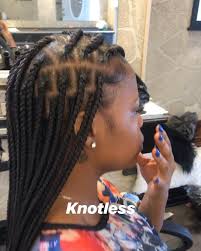 Black And Honey Blonde Knotless Braids Talia On Instagram Knotless Knotlessbraids Knotlessboxbraids Knotless Braids Boxbraids Box Braids Hairstyles Braided Hairstyles Easy Braided Hairstyles