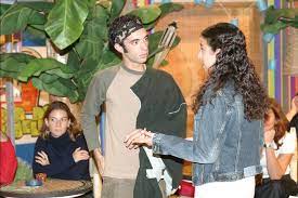 A sexta temporada da série morangos com açúcar estreou a 22 de setembro de 2008, emitida pela tvi. Morangos Com Acucar Filha De Joao Catarre Invade Direto Para Fazer Xixi Tv 7 Dias