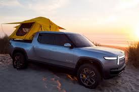 After debuting a pair of innovative electric. Rivian R1t Mobil Listrik Model Truk Pikap Otomotif Bisnis Com