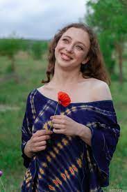 Esenia Nude Pictures and Videos - Cherry Nudes