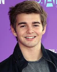 In the series finale, it was shown that the twins activate their twin power (sparks. Pin En Jack Griffo