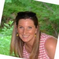 Sandra Cuba's Instagram, Twitter & Facebook