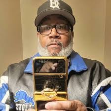 Antoine Rountree's Instagram, Twitter & Facebook